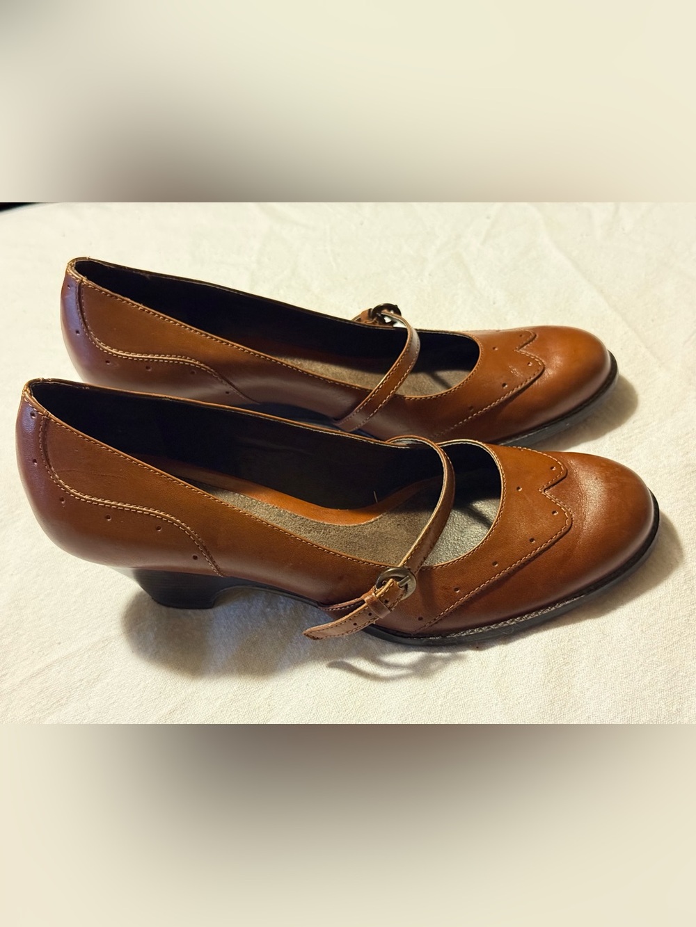 AEROSOLES Harmony Leather Mary Jane wedges